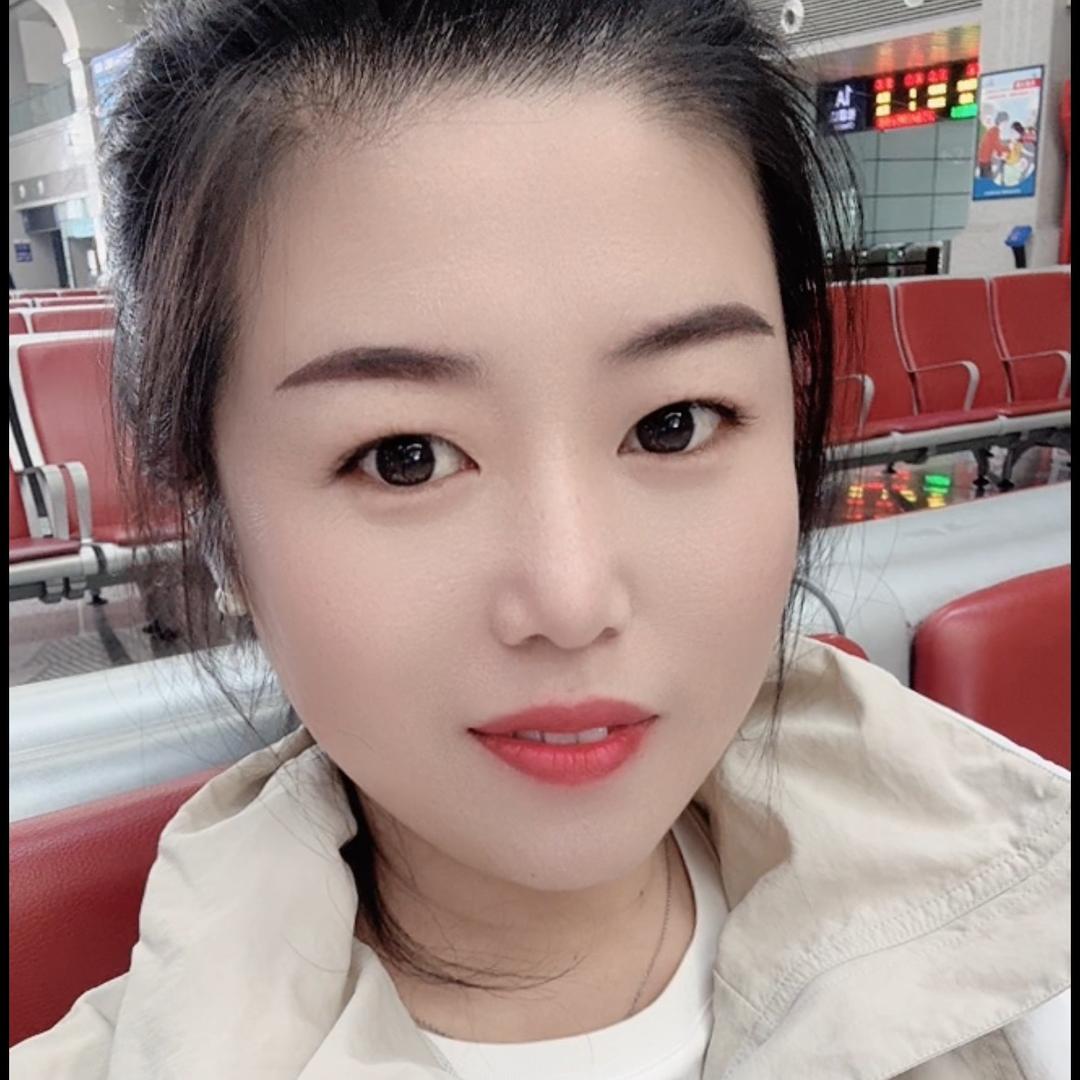 陆小爱首播