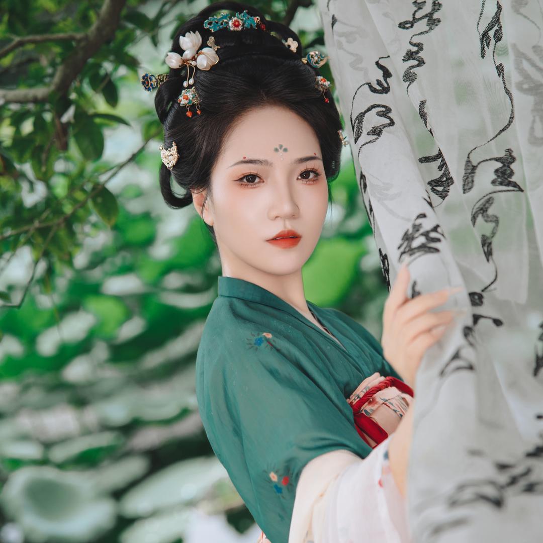 周鸽鸽