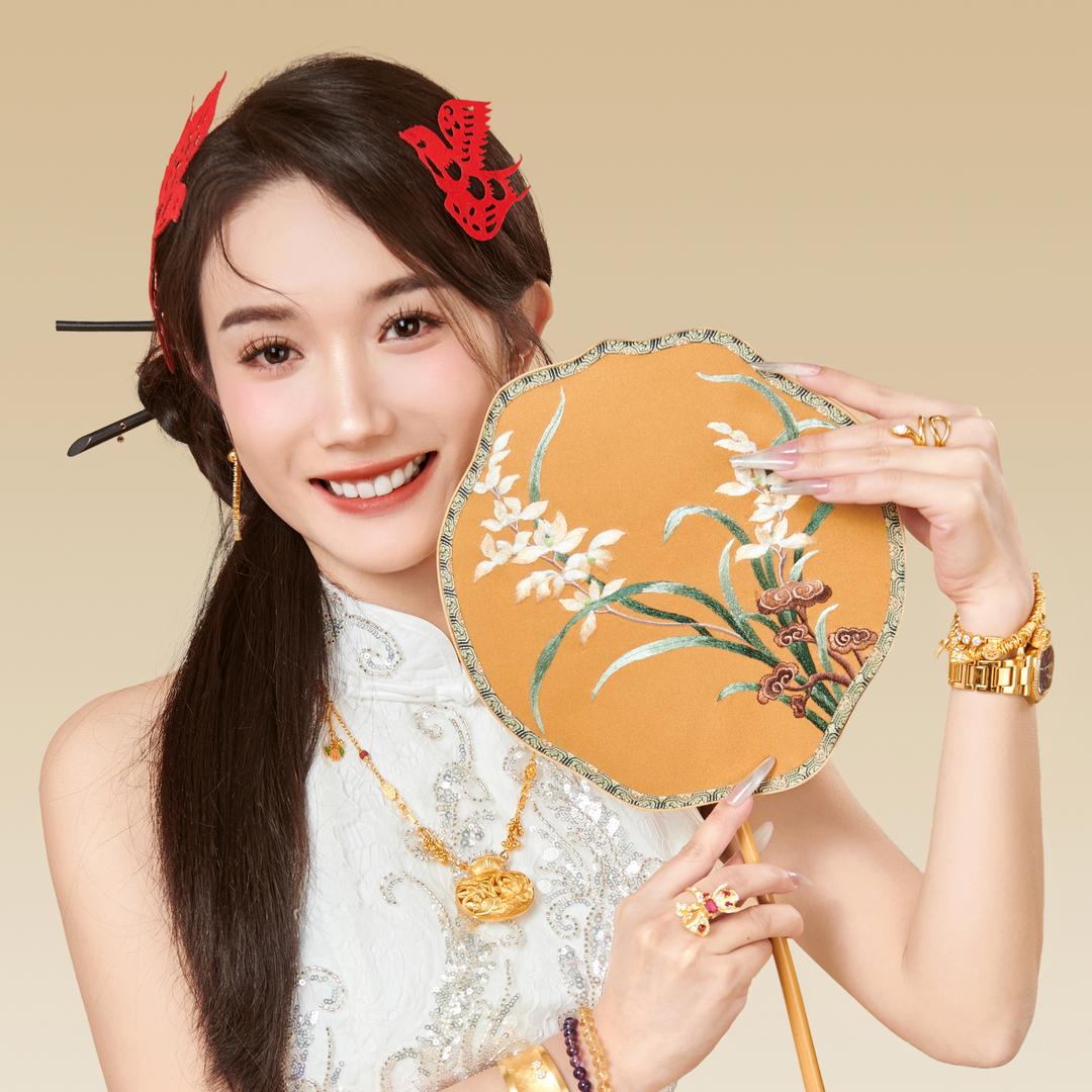 幂幂在水贝