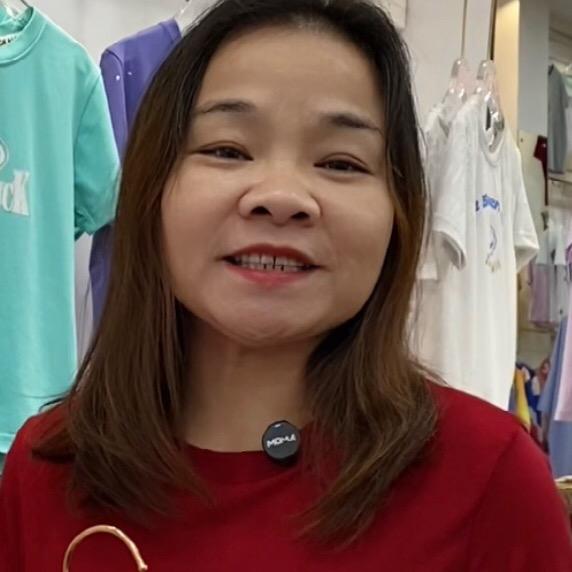 秋姐：南雄20年童装