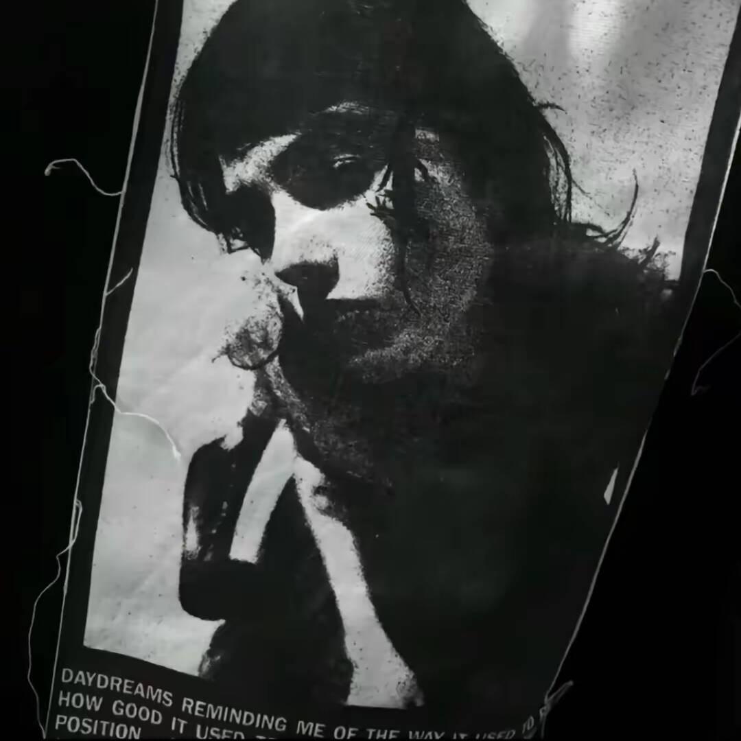 Y1