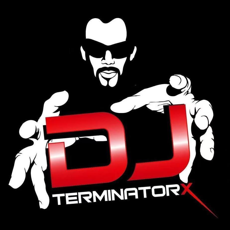 ༺༽刀巴𝔻𝕁༼༻