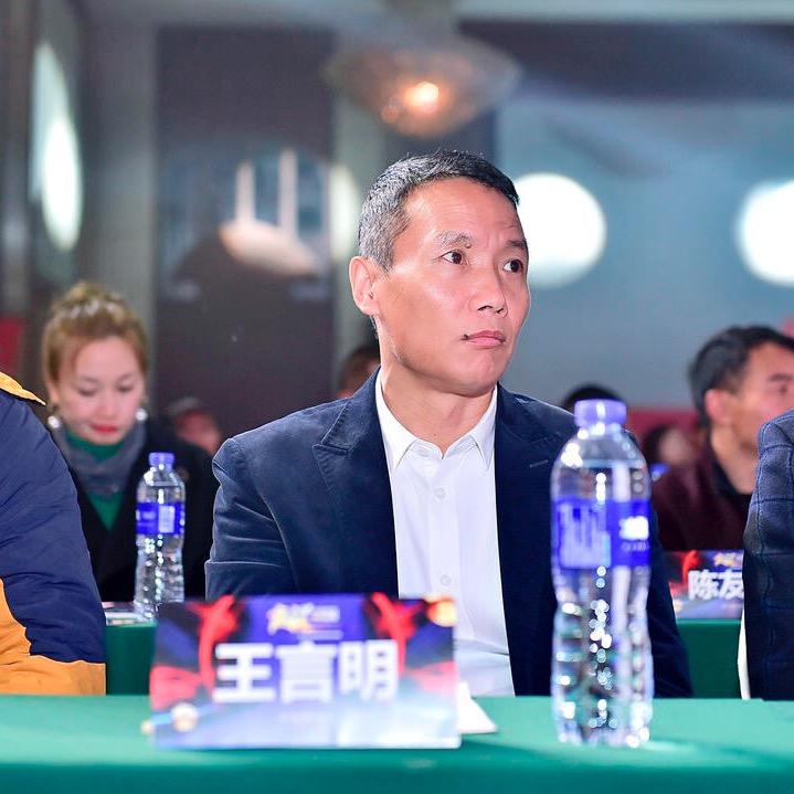 钢圈 铝圈 王言明