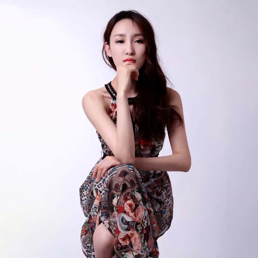 形体模特导师张张