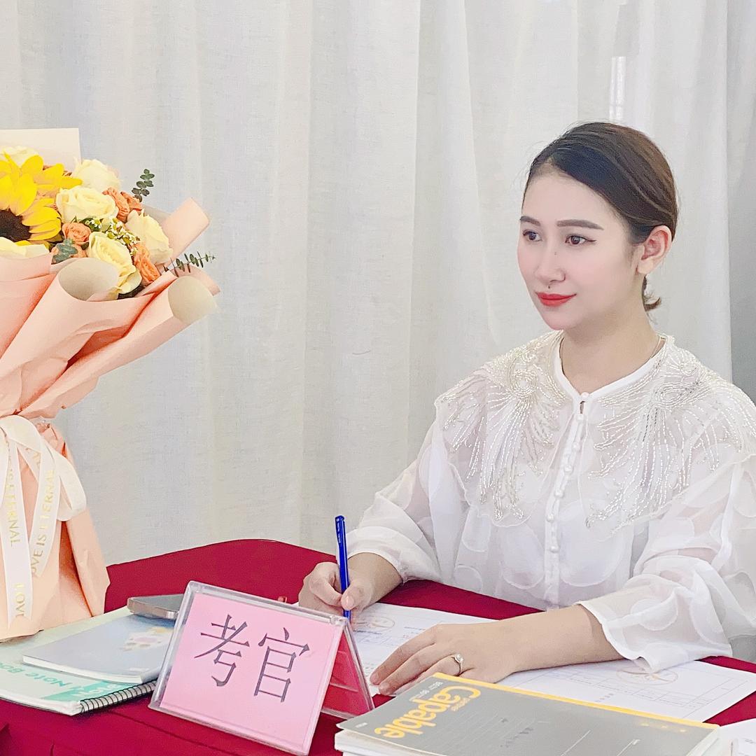 吉隆瑜伽·普拉提｜金珠瑜伽馆