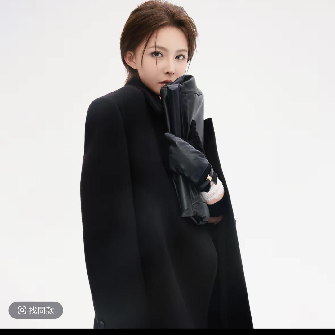 溶溶RONGRONG高端穿搭