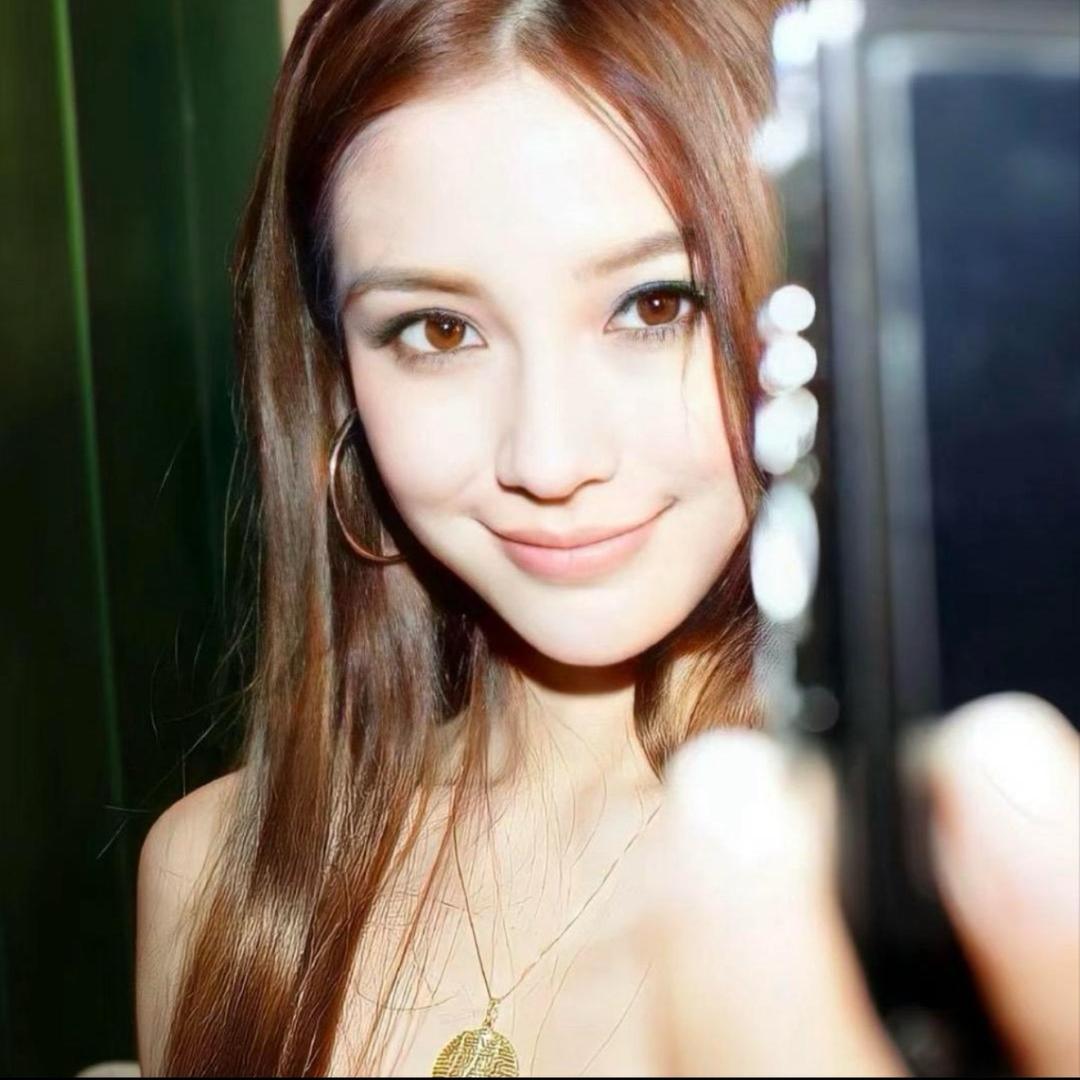 小洪欣