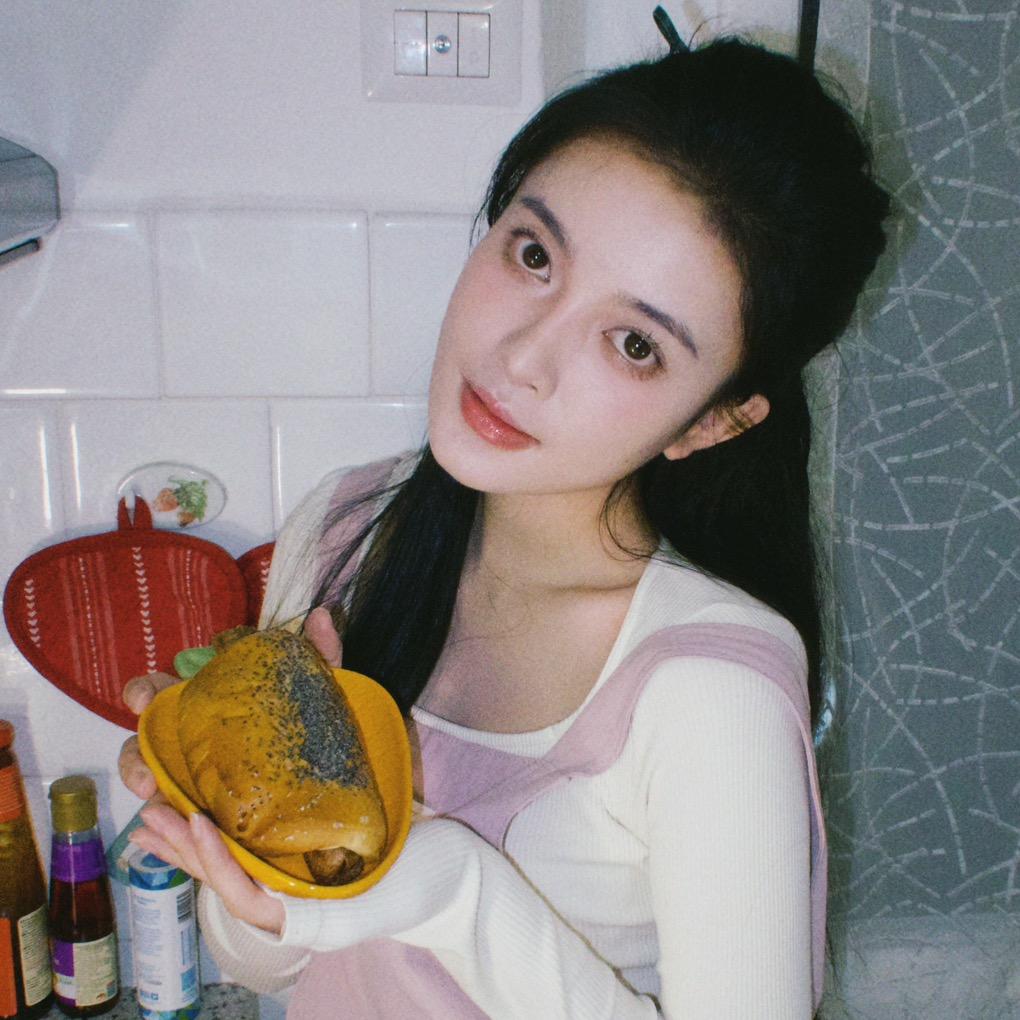 超导电小肉堡