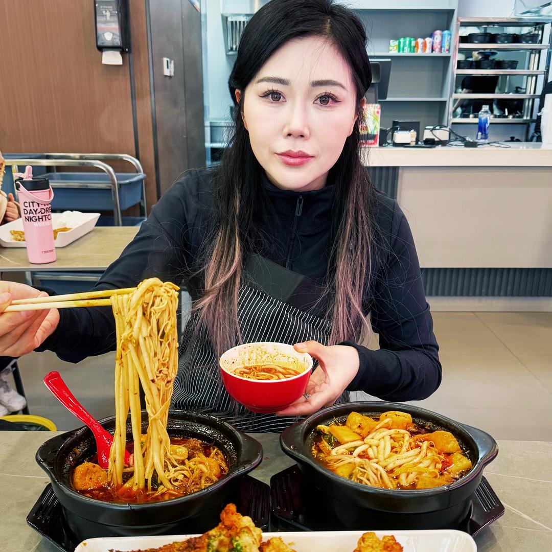 慧姐姐～慧通餐饮公司