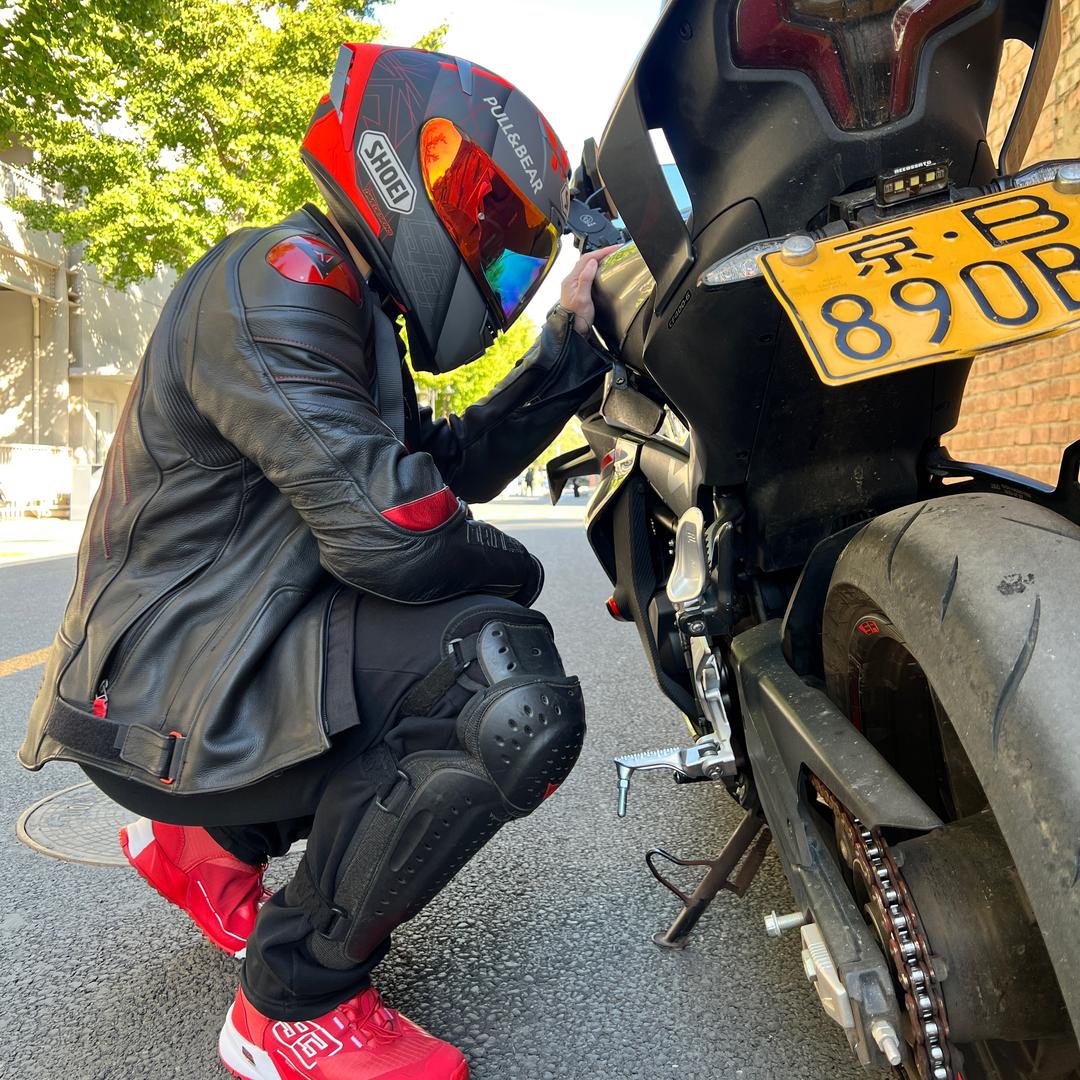 钢炮师弟（研究生版）🏸️