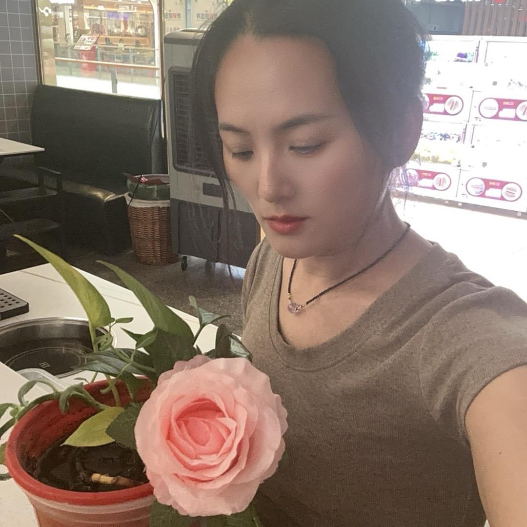 虾一锅琛琛姐