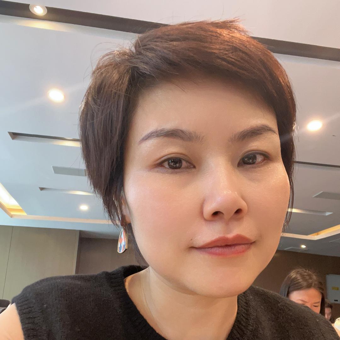 林娜姐姐