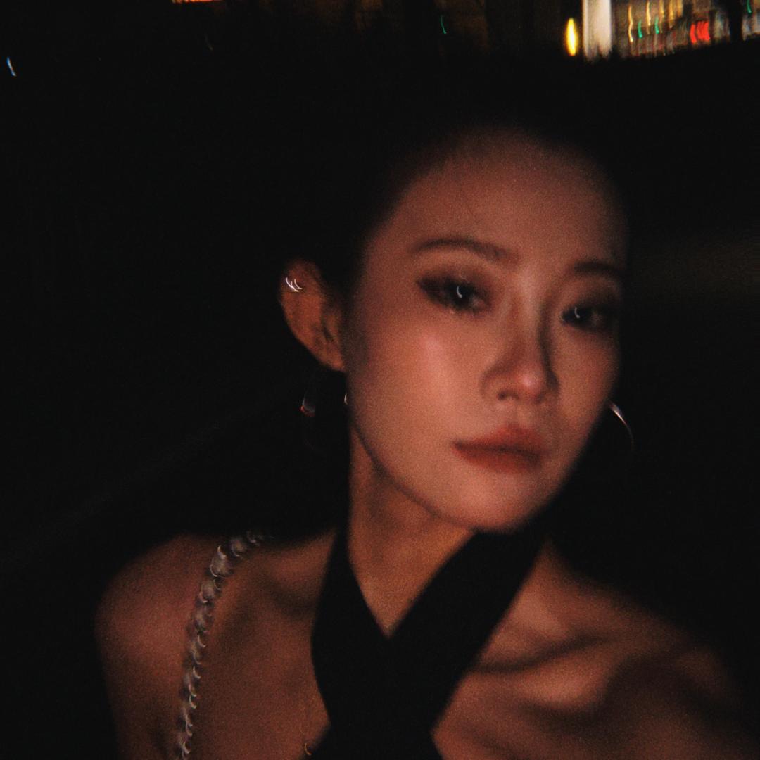丹妮.