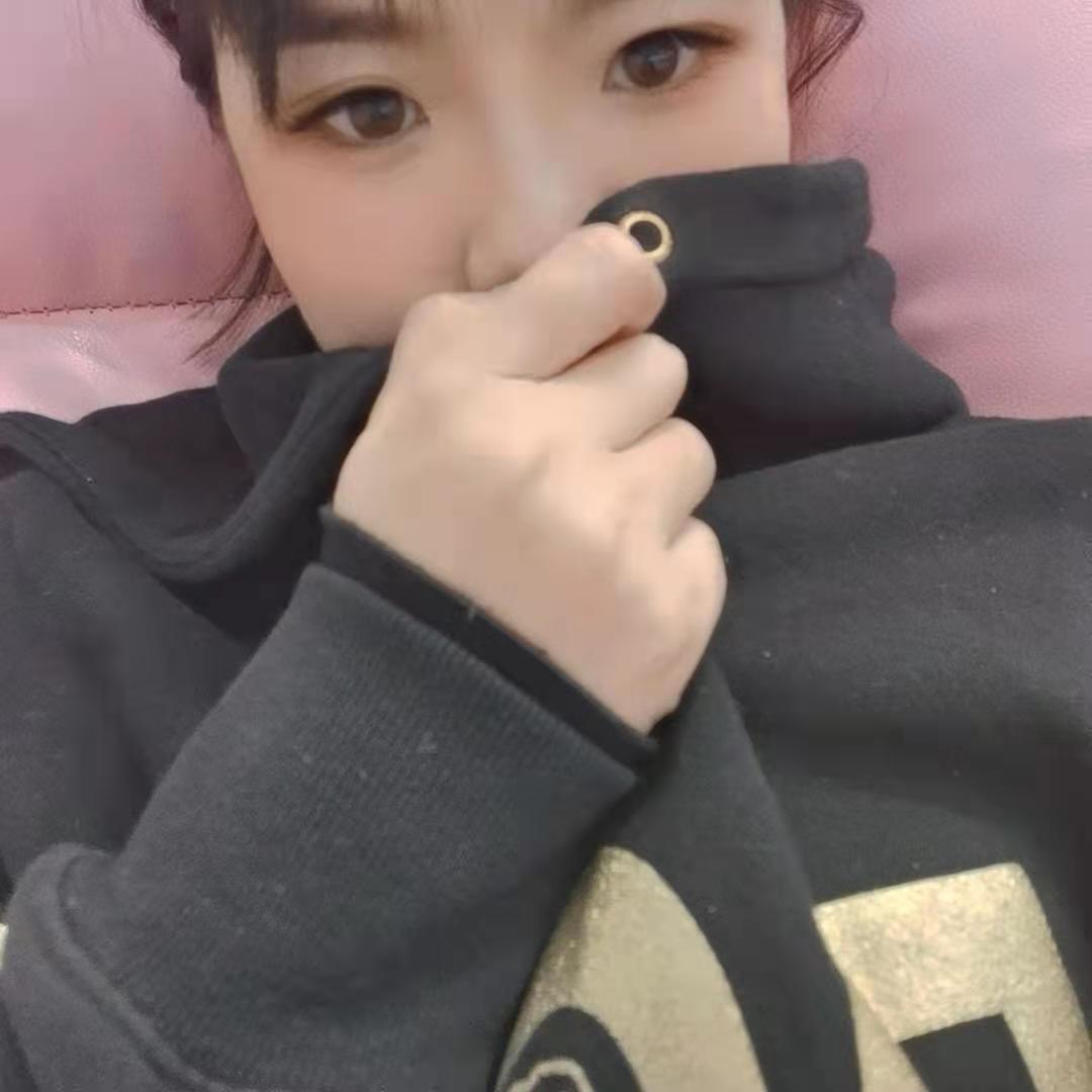 杨小曼美甲美睫
