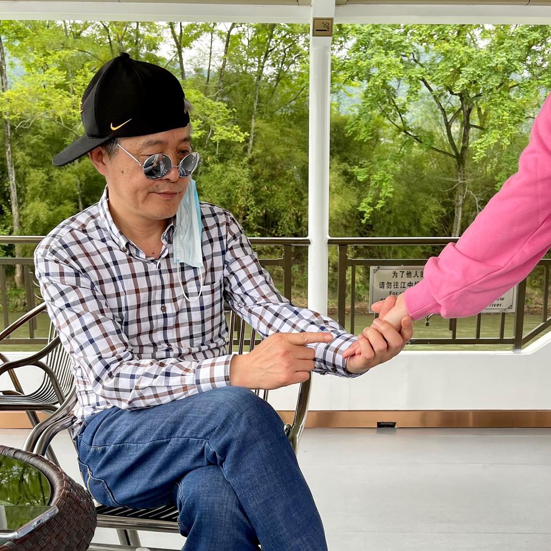 经开区媒人伯伯老林