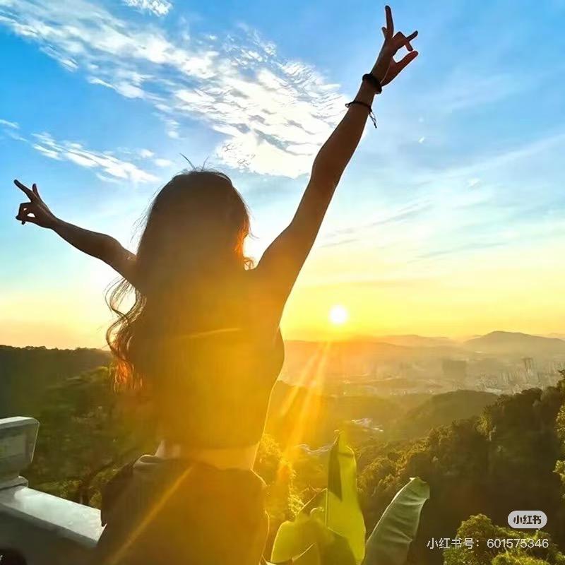 向阳而生🌞