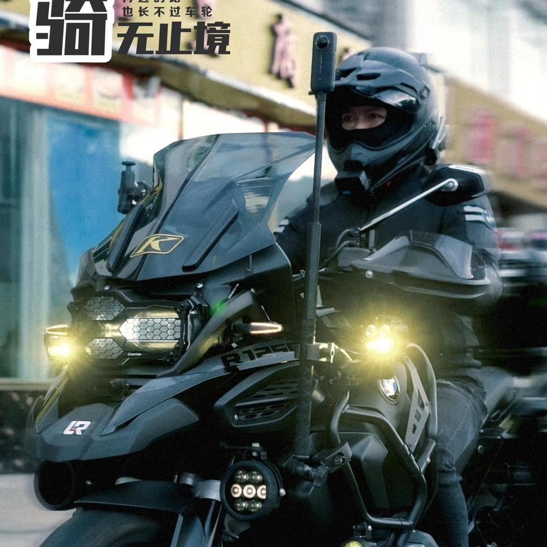 天蓝哥✨