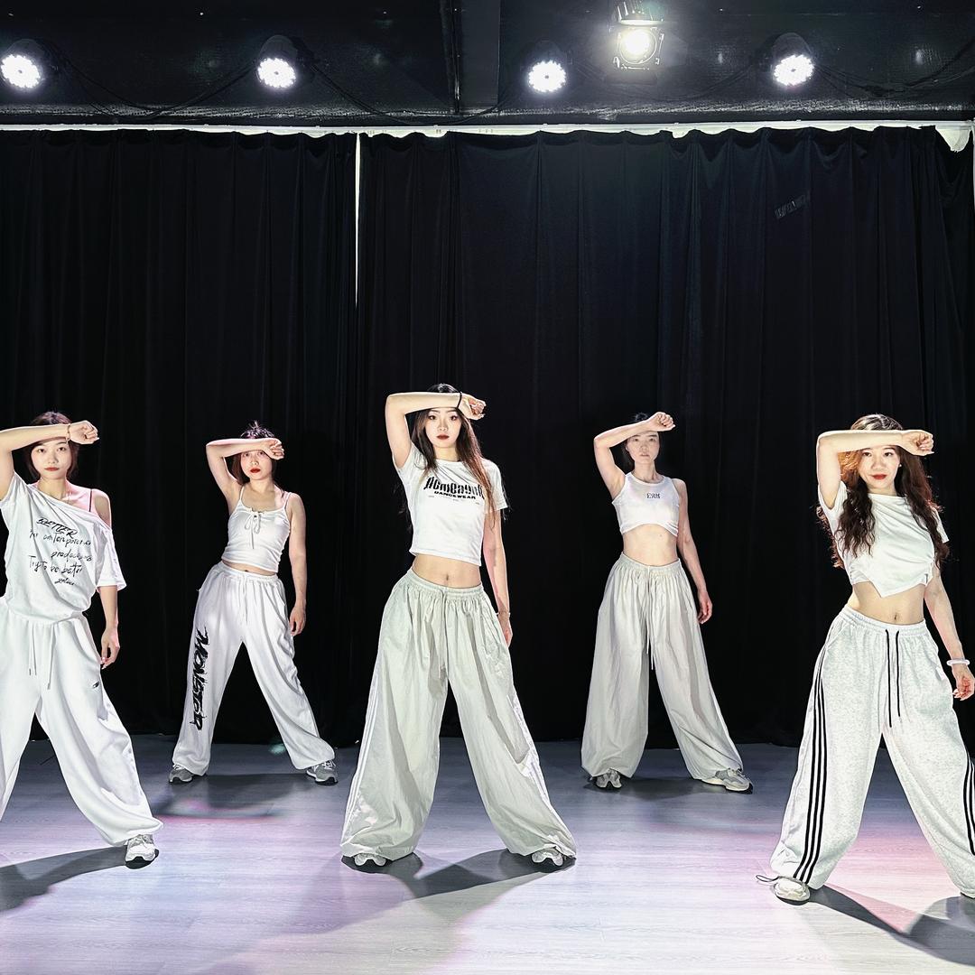 和我一起零基础学跳舞吧💃