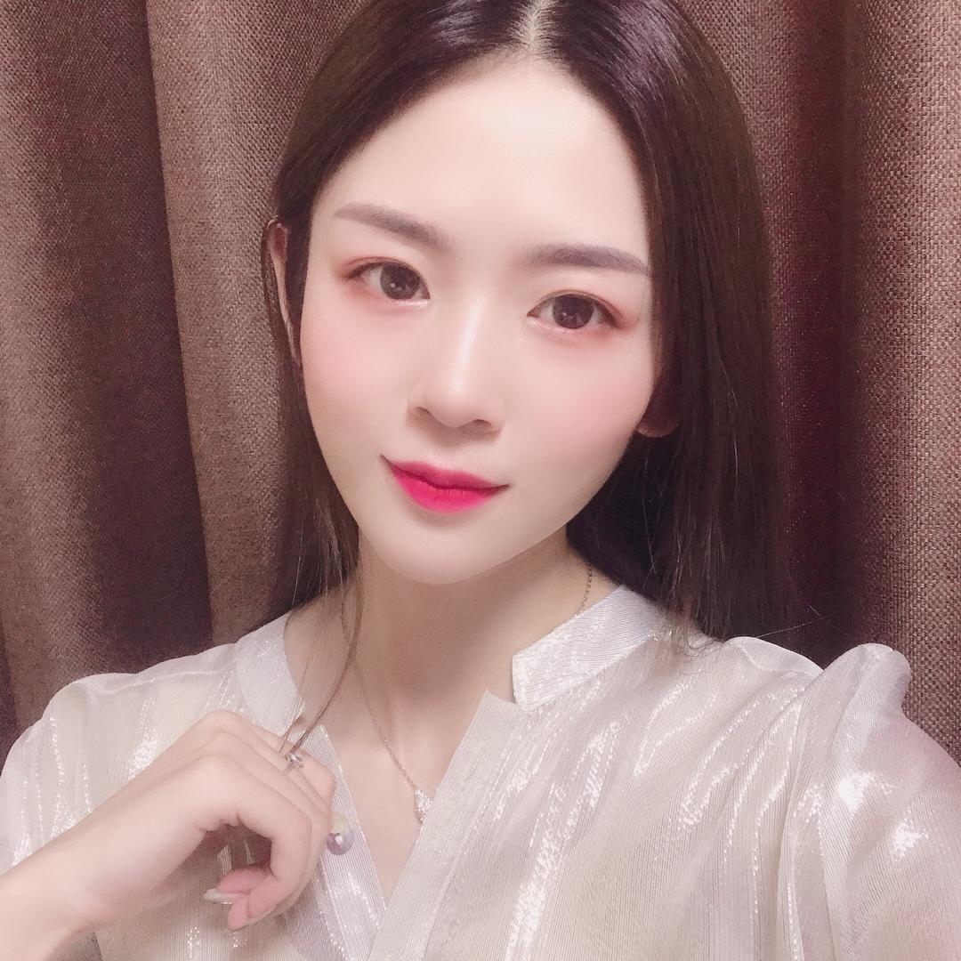 丁黛妮（黛兰艺考·舞蹈学校）