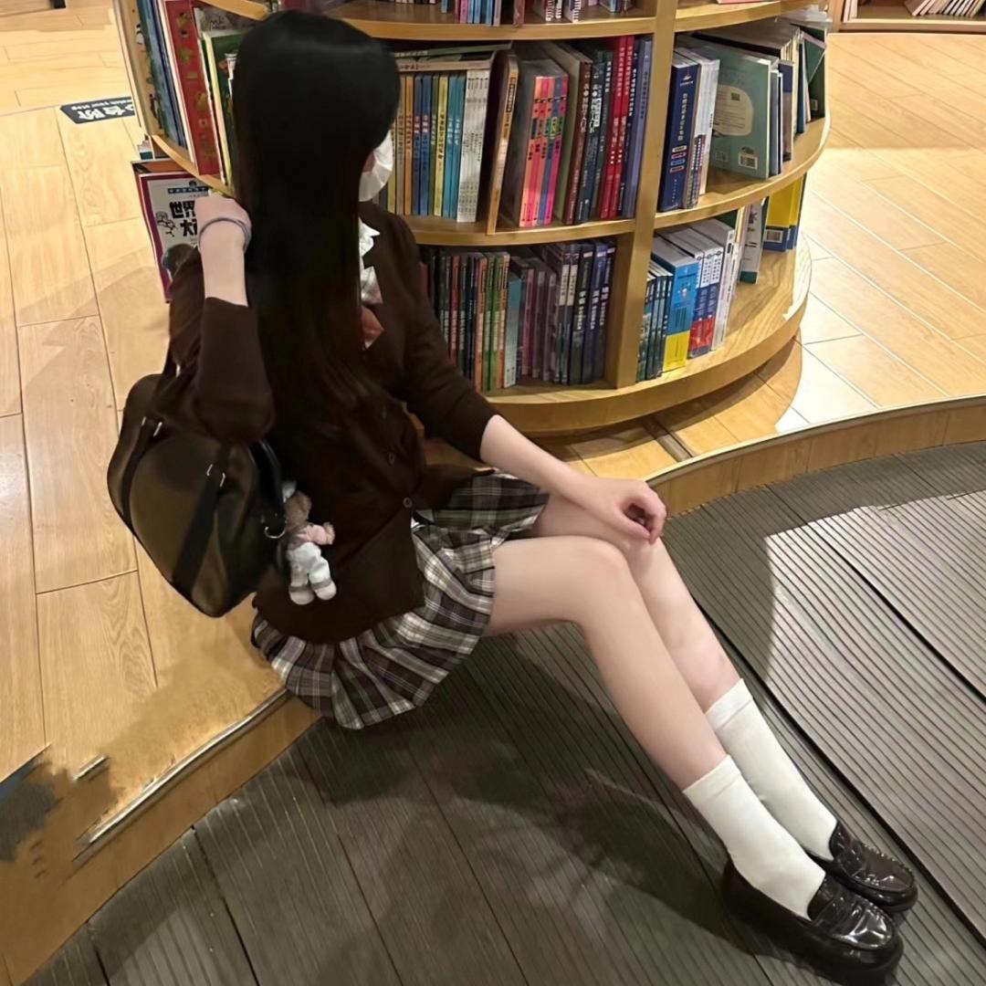 睡觉呢
