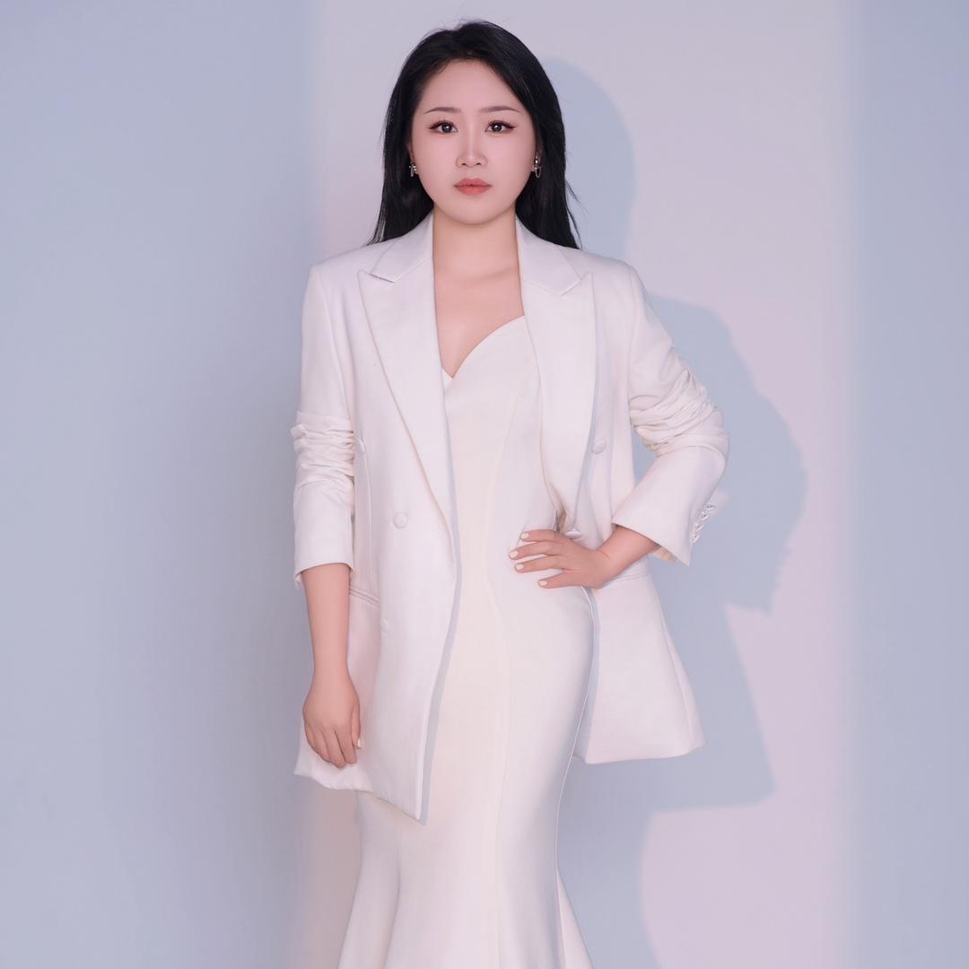 攀枝花化妆师·鱼小美