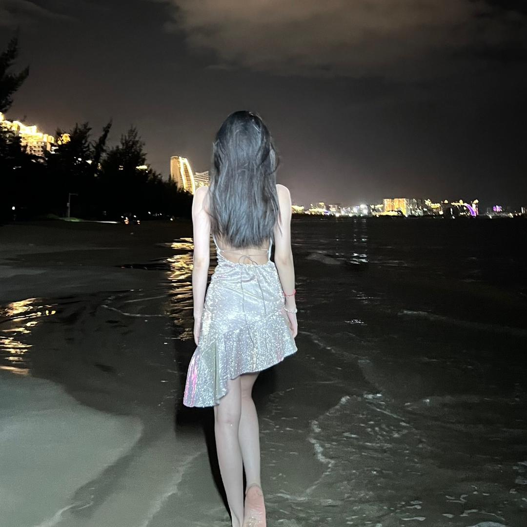 瑾萱.