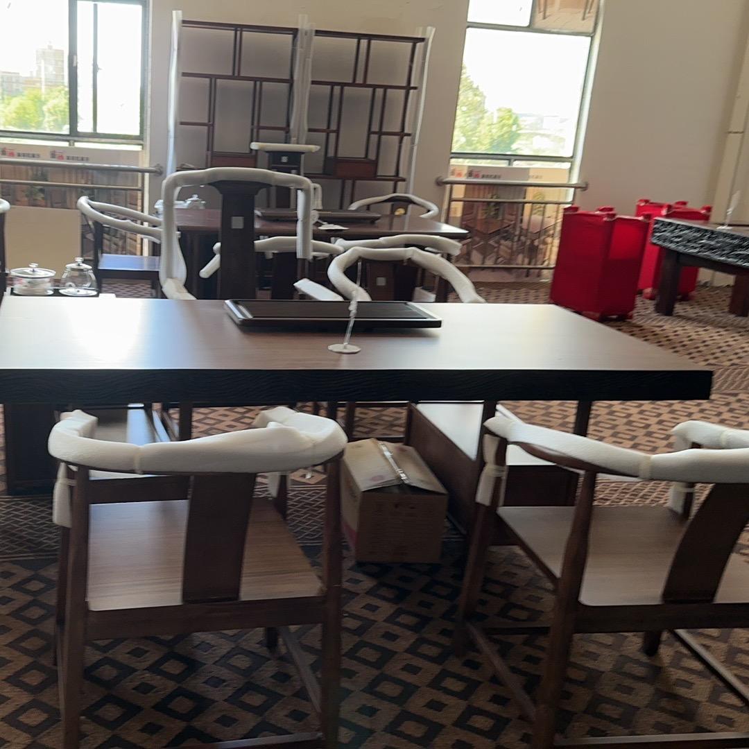 家和家具批发城梅子