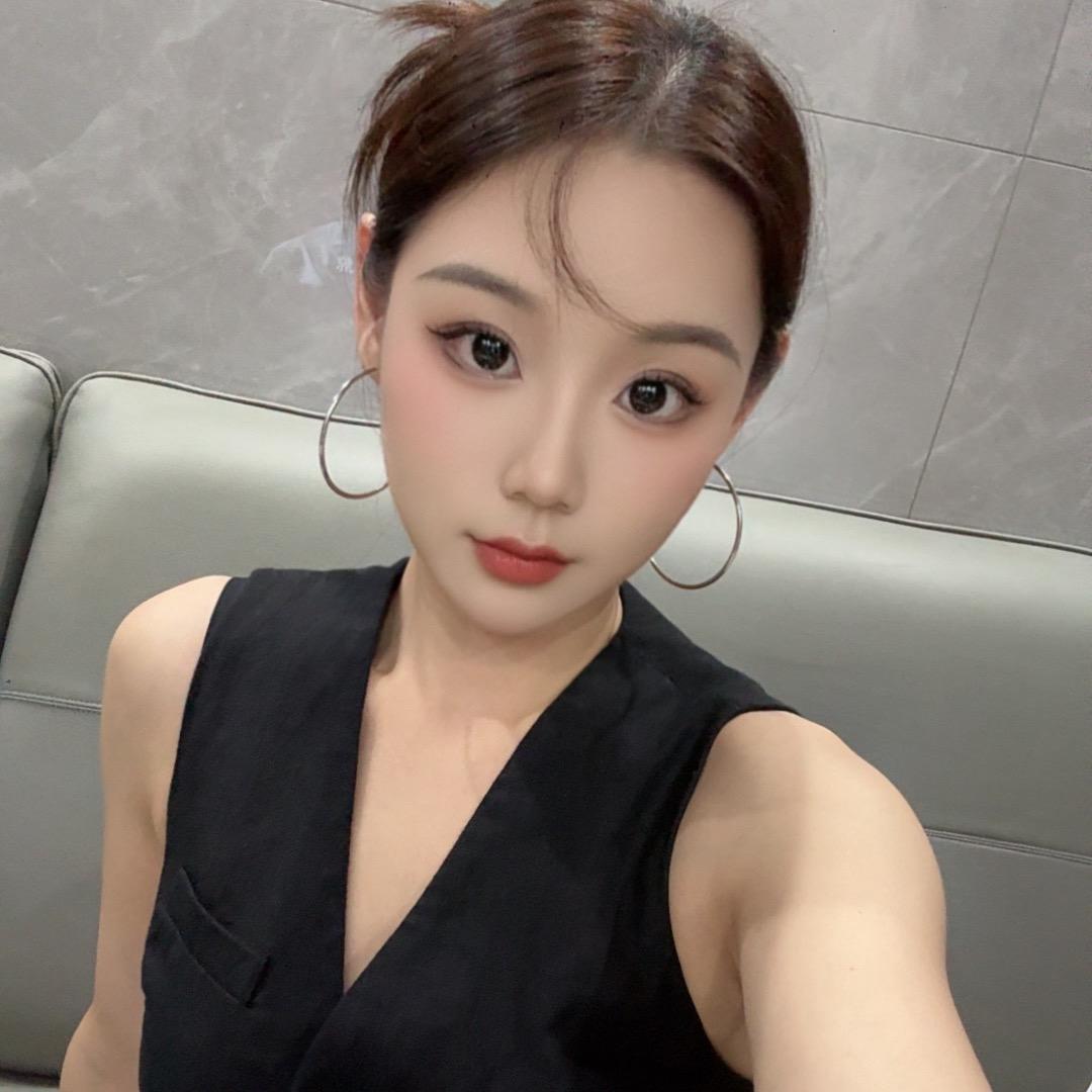 何教练