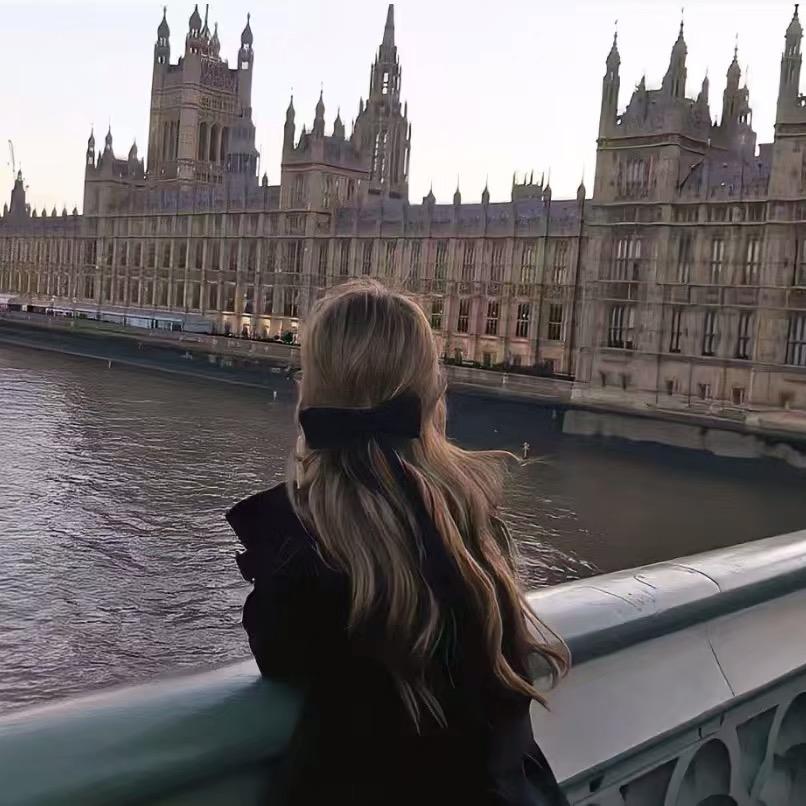 Rui’s 寰球奢閣