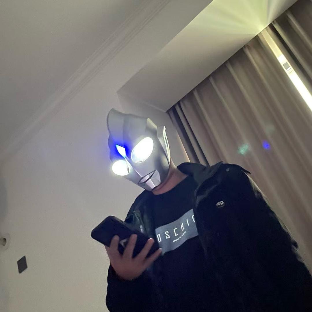 爱吃苹果老男孩