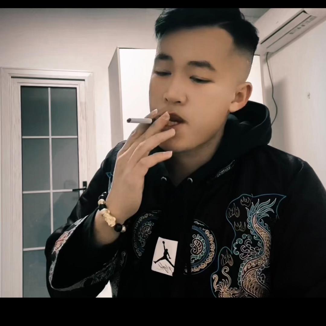 九阡小东哥🏀🏀