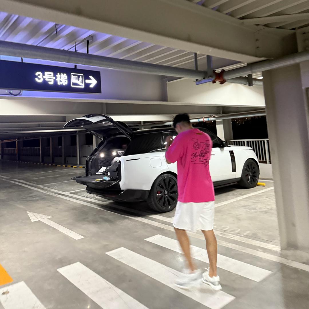 ·小張