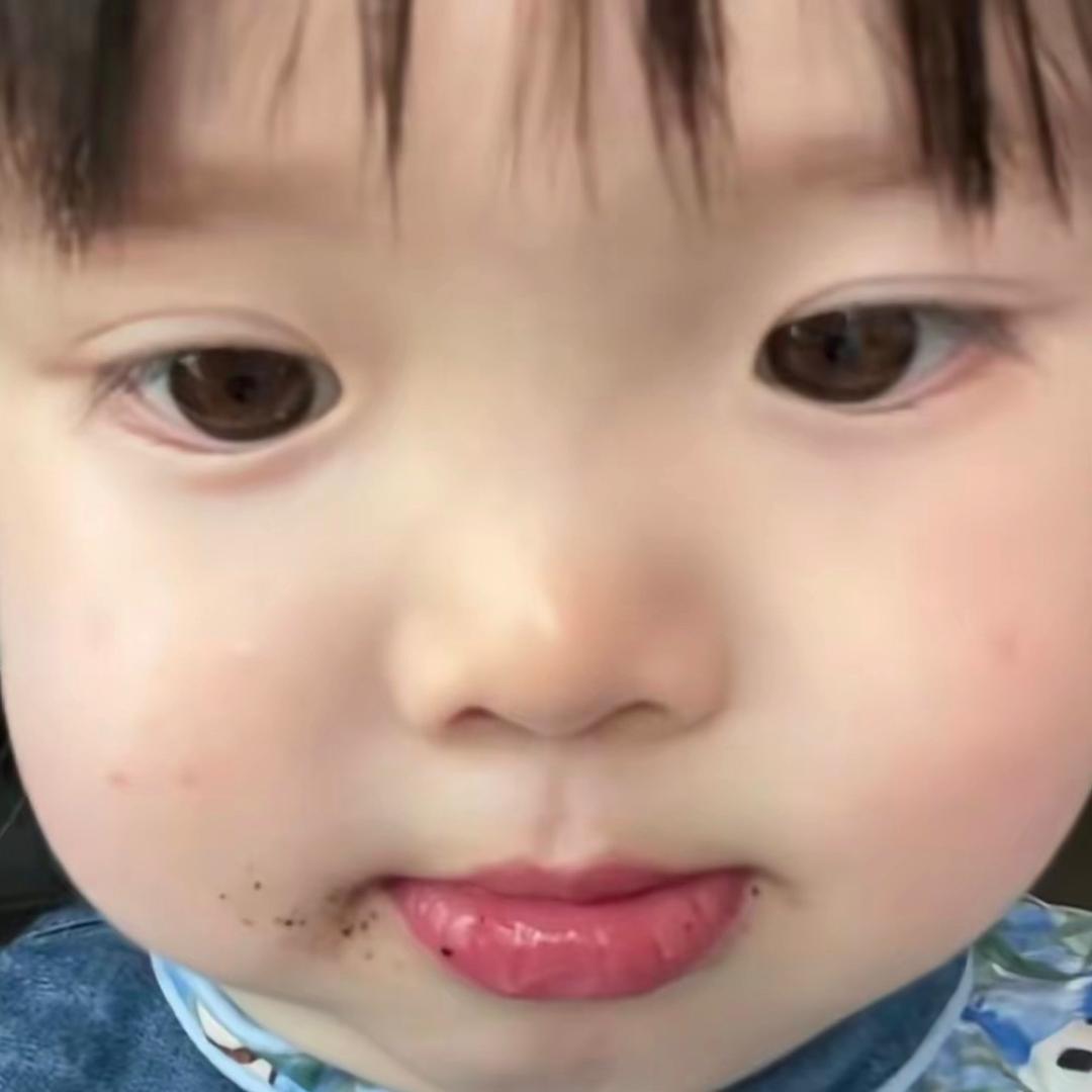 绿头发的妹妹