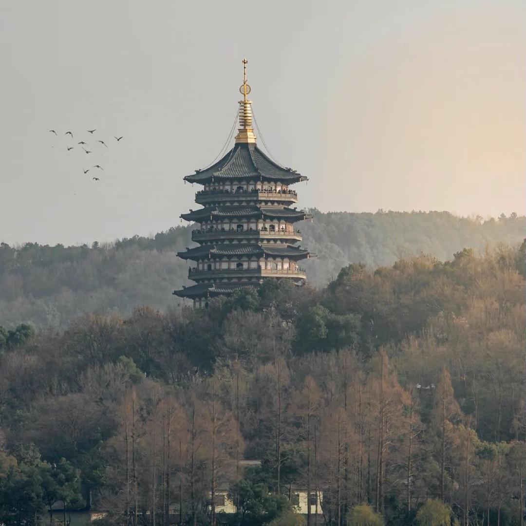 元启阁（姑姑）