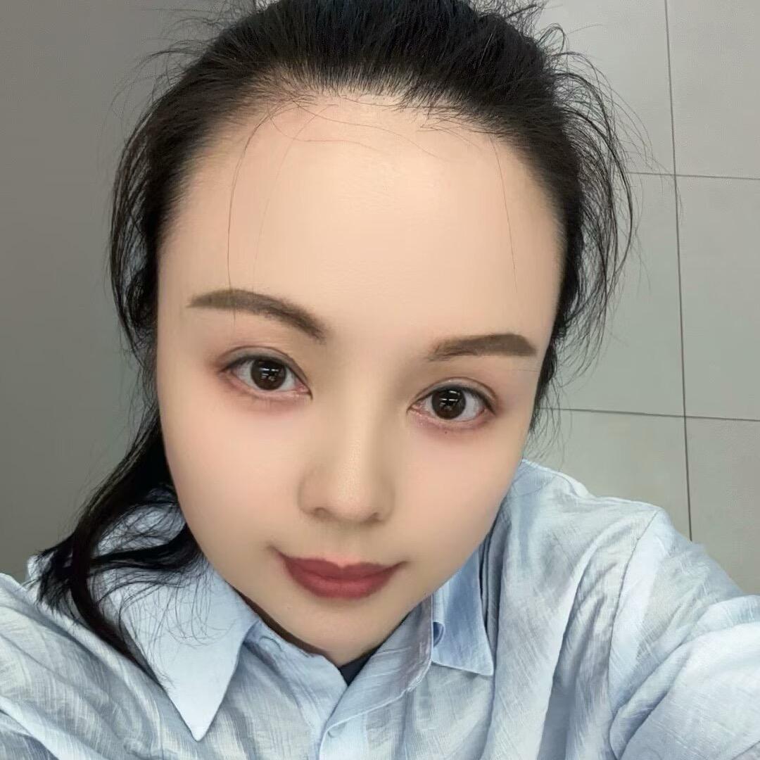 月月酱💫