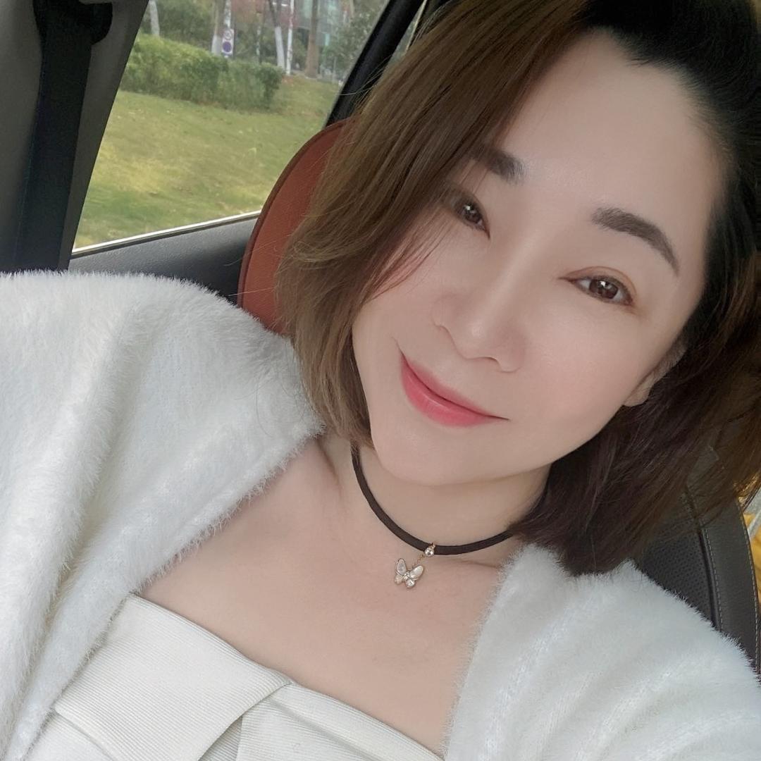 小小芬
