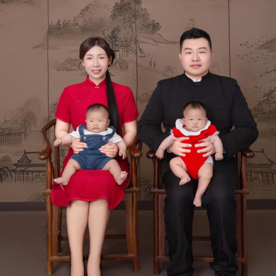 龙凤胎妈妈曼曼