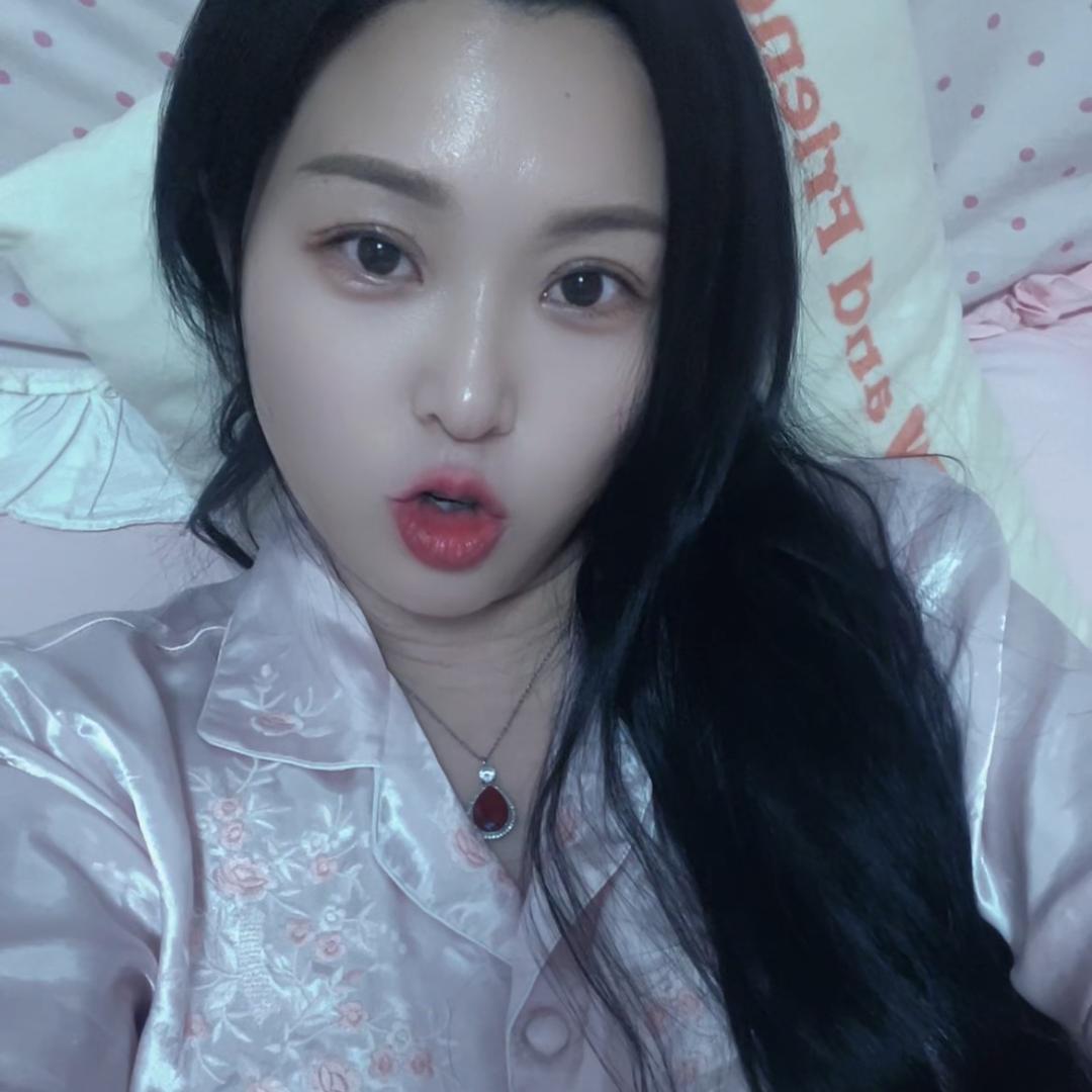 女神，一个人要坚强
