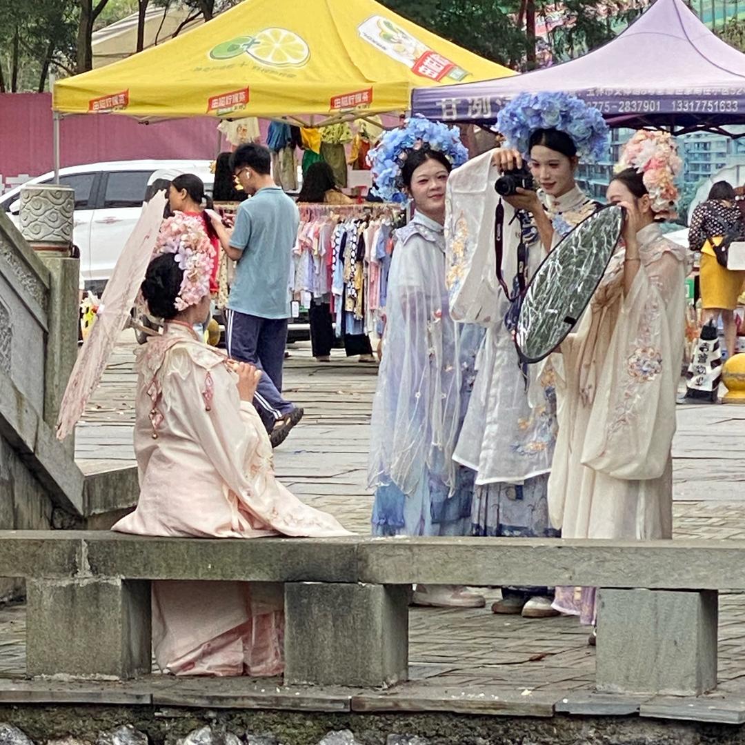 横县佬江边鱼鱼生