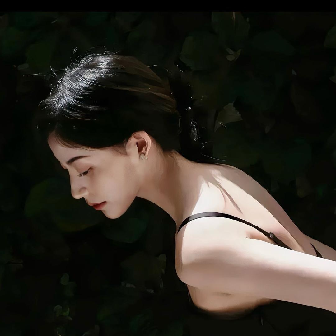 τ 🍑