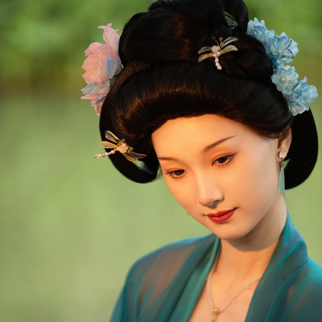 小七（洛阳女摄）