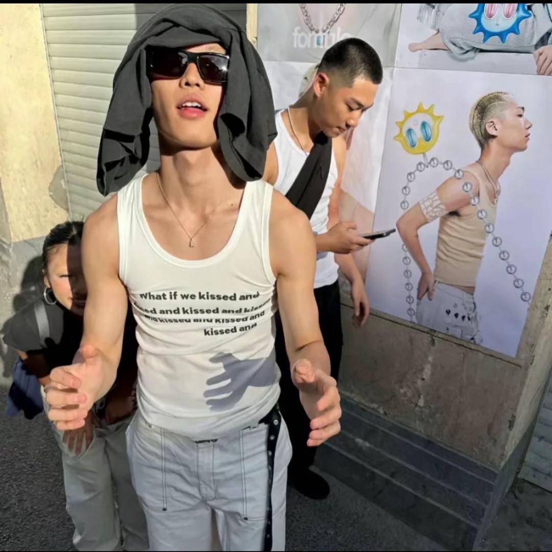 只吃一点点