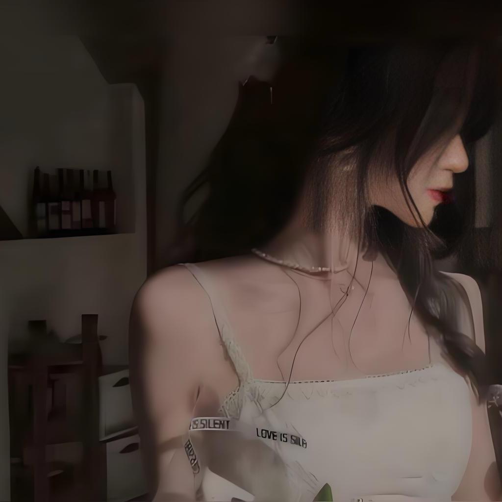 蕾蕾•