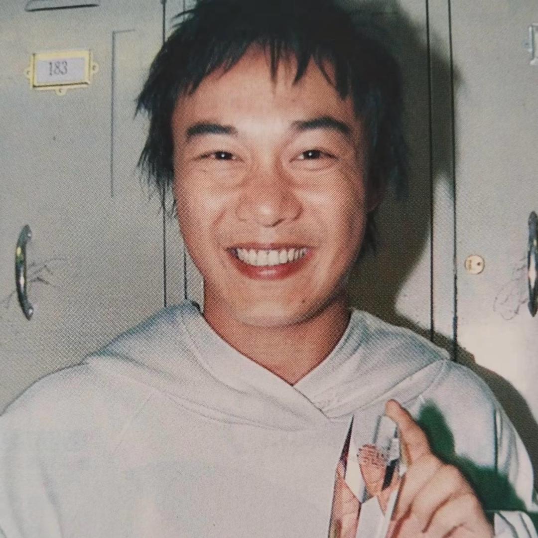 Lliu.