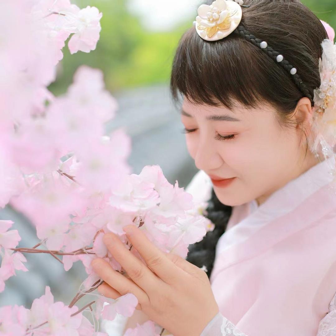 瑰丽