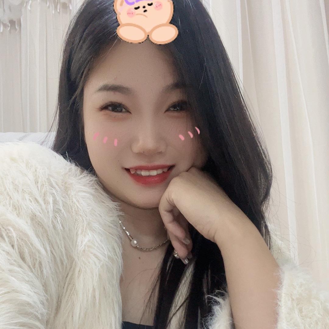 犟妞👗静静