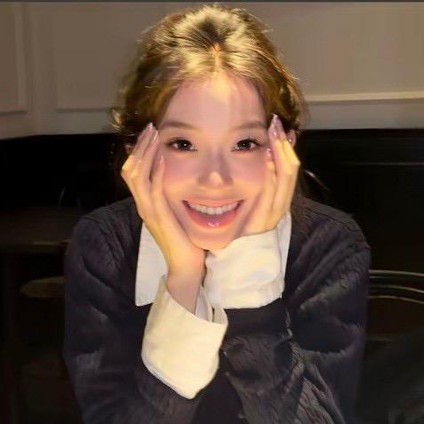 我就吃那个牛角包吧^