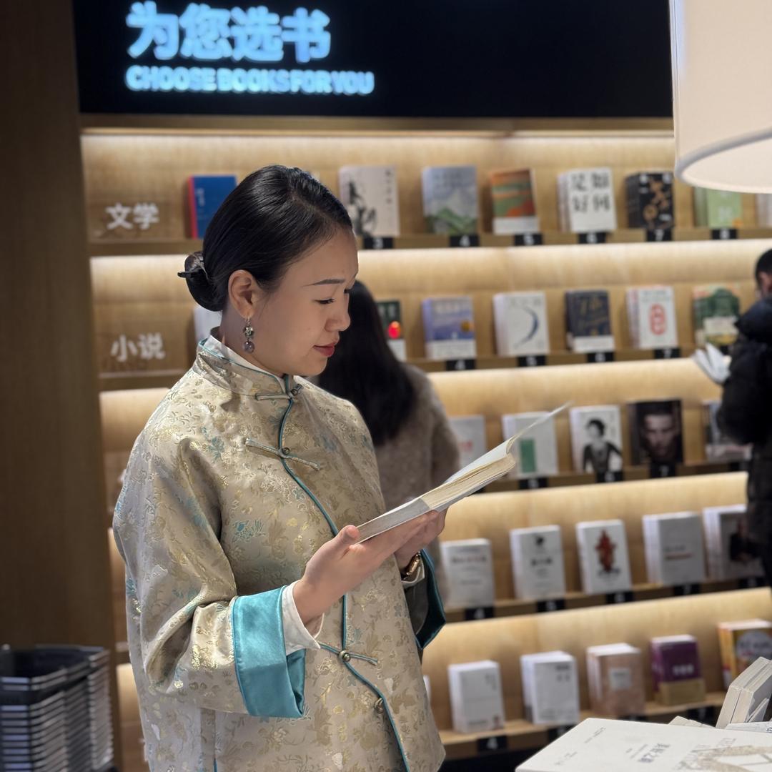 莨田瑾秀香云纱新中式女装的头像