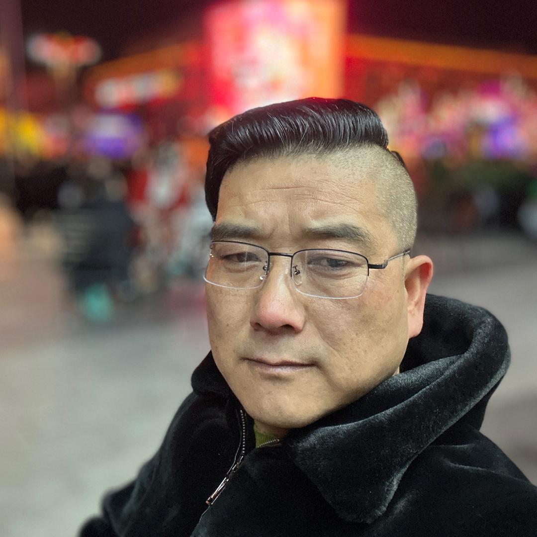 港口的晚风