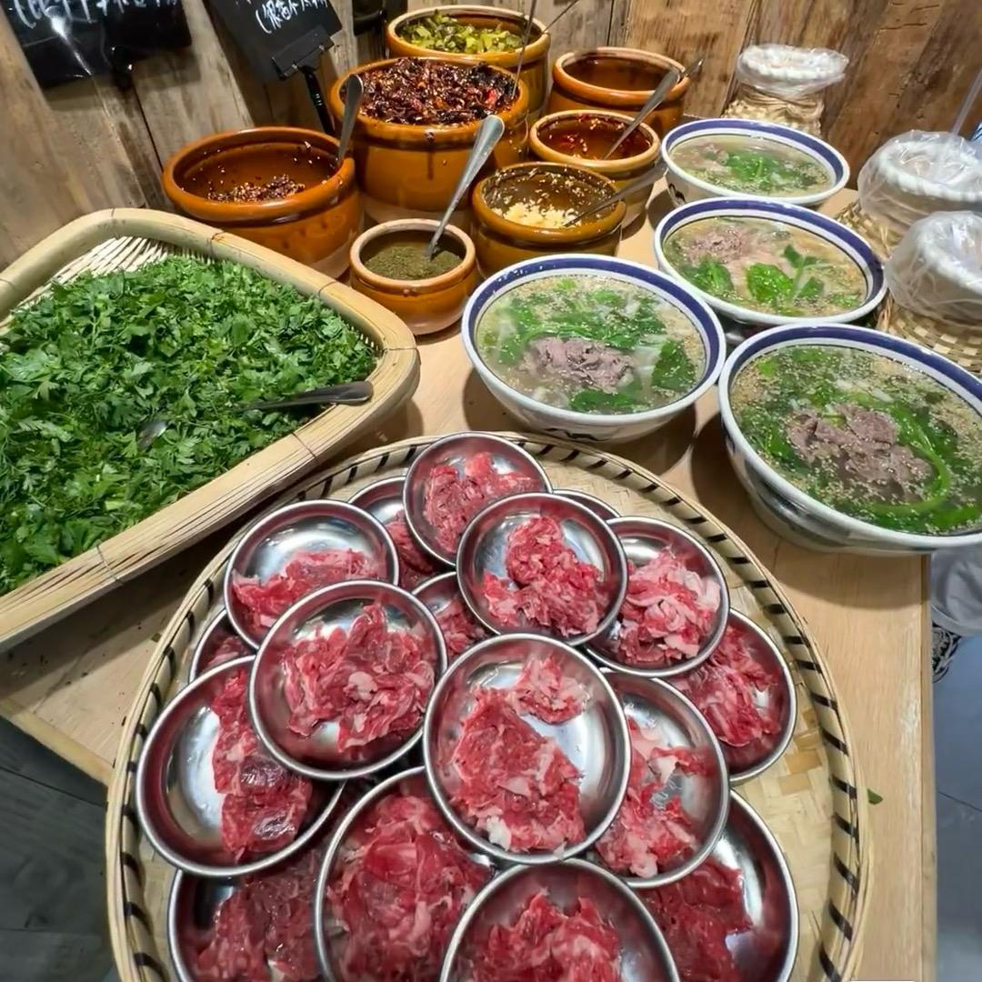 阿秋嫂生烫牛肉米线（总部）